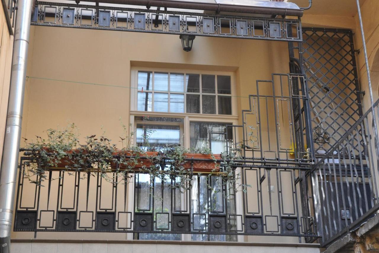 Apartments In Lviv Center Exterior photo